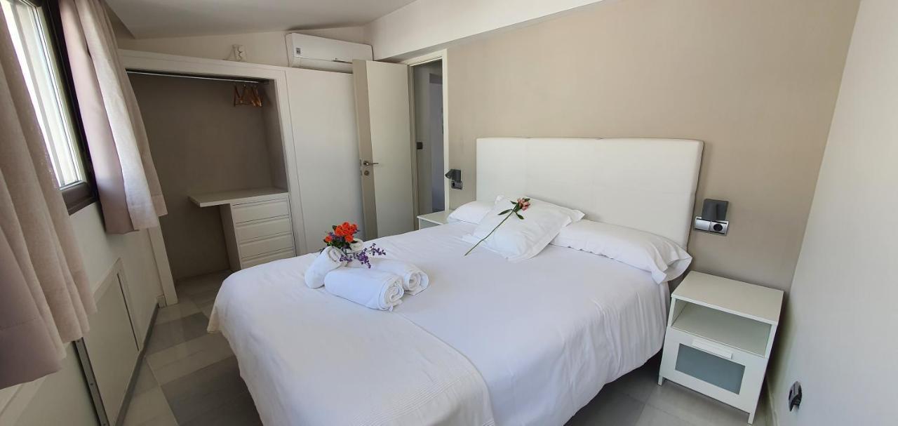 Apartamentos Torre De La Mezquita Cordoba Dış mekan fotoğraf