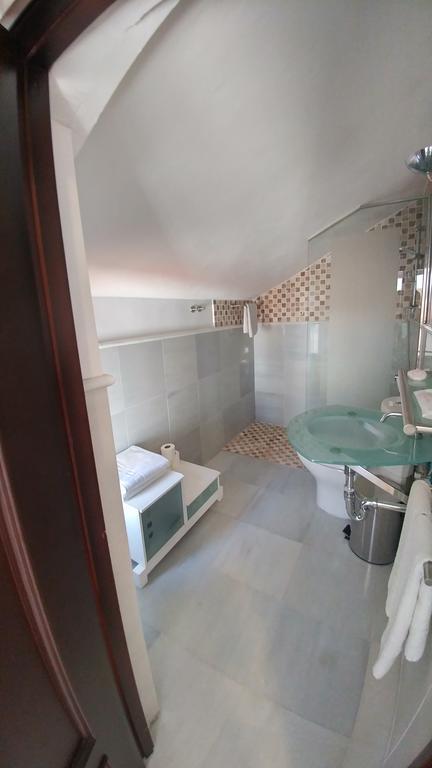 Apartamentos Torre De La Mezquita Cordoba Dış mekan fotoğraf